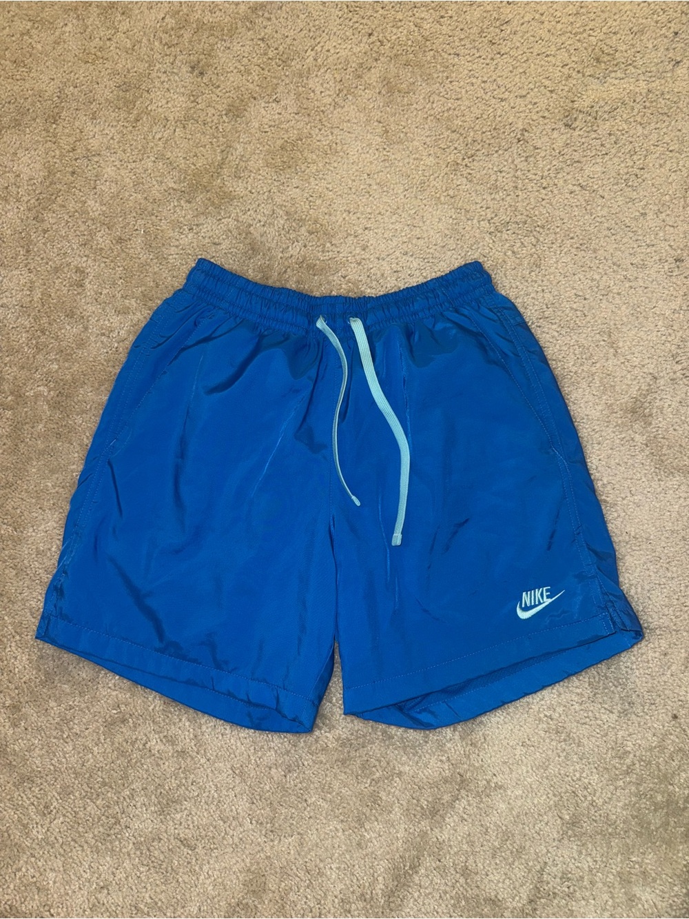 Nike Sportswear Woven Flow Shorts - Royal Blue / Teal
